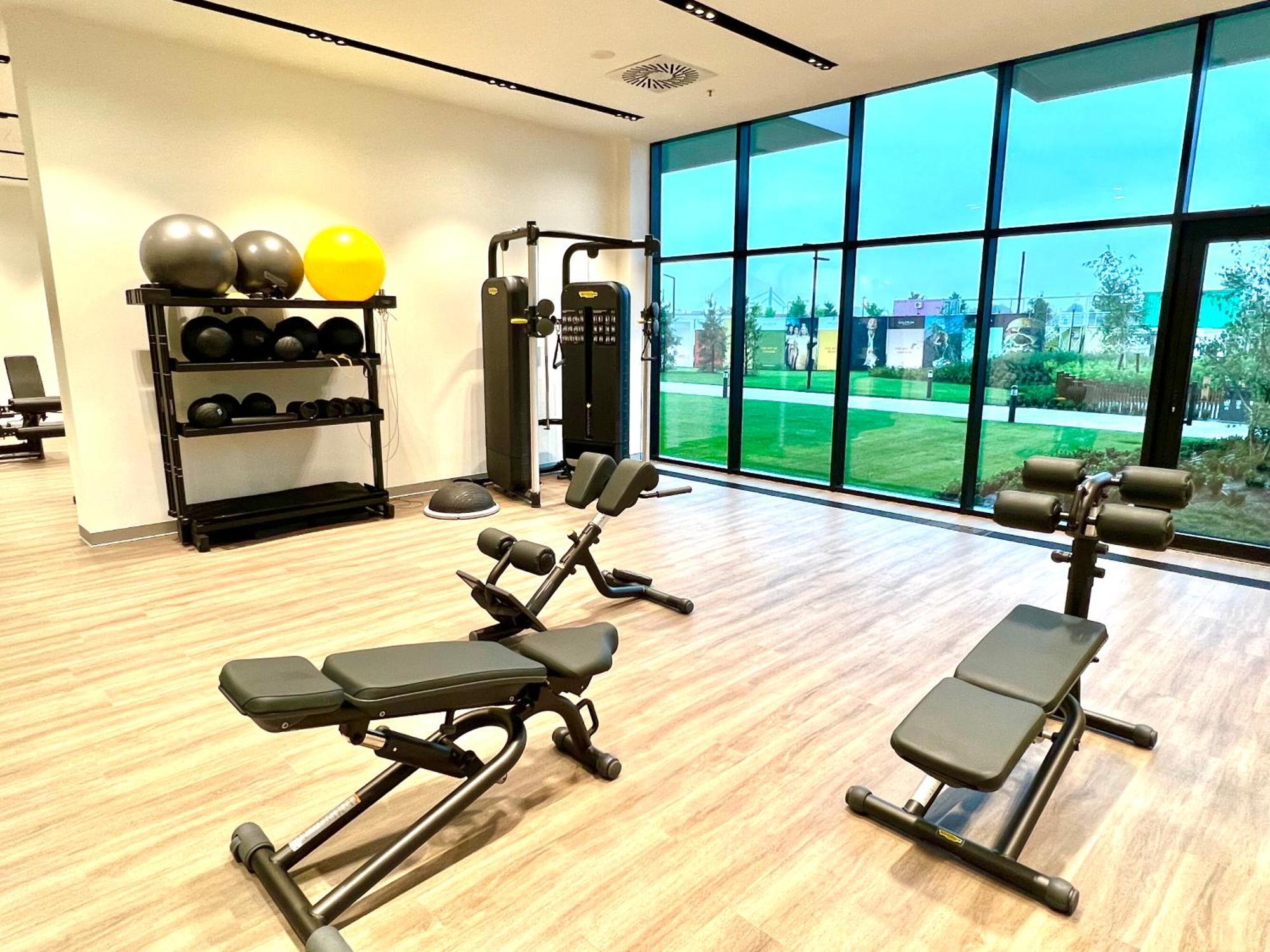 BW Terrace Top Floor Apartments With River View & Self Check-In ベオグラード エクステリア 写真